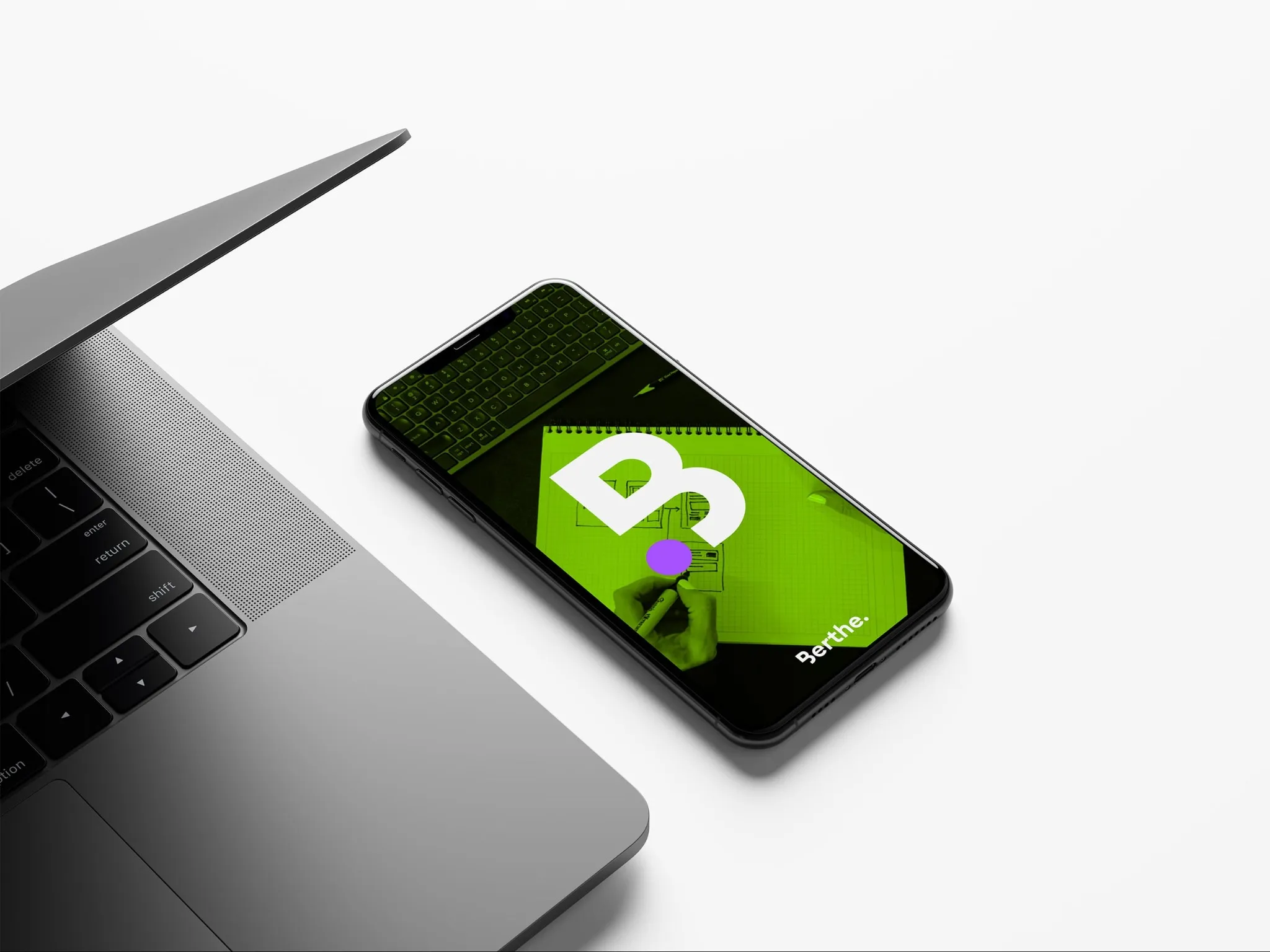 Mockup smartphone avec identité visuelle Berthe